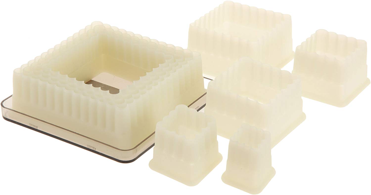 CJ.9 CORTA MASSAS QUAD.2/10CM FRISADO PP
