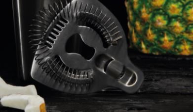 COADOR COCKTAIL INOX PRETO