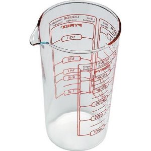 COPO MEDIDOR 0.5L C/DL C/BICO PYREX